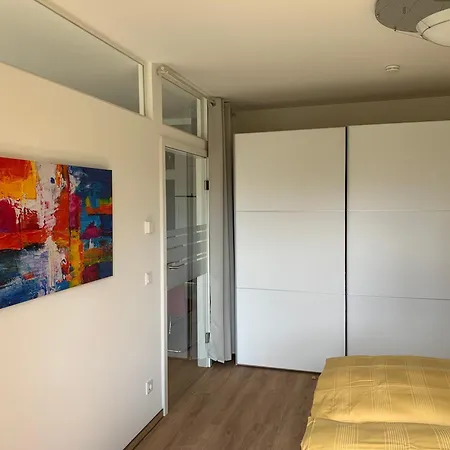 Casada: 3-zimmer-zuhause Mit Buero *